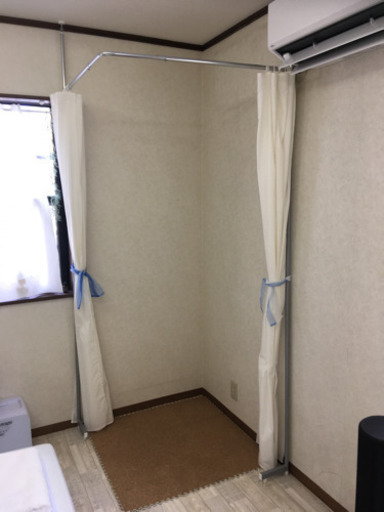 つっぱり式簡易更衣室