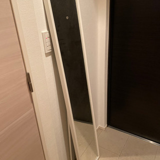 IKEAで購入した姿見 鏡