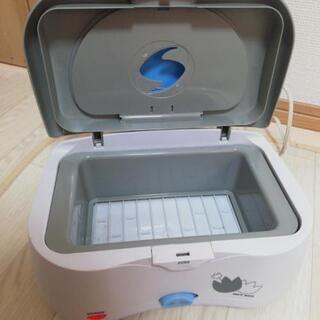 おしりふきウォーマー片手でホットボックスの画像