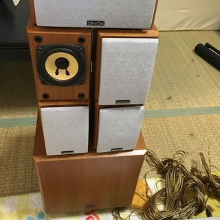 【ジャンク】プロジェクターとスピーカーの画像