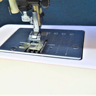 JUKI ジューキ ミシン HZL-9900 ジャンクの画像