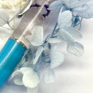 手作りボールペン　ハーバリウムの画像