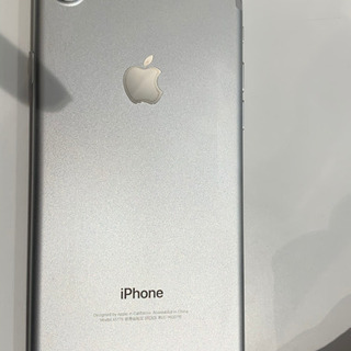 iPhone7 SIMフリー SIMロック解除  美品　Silv...
