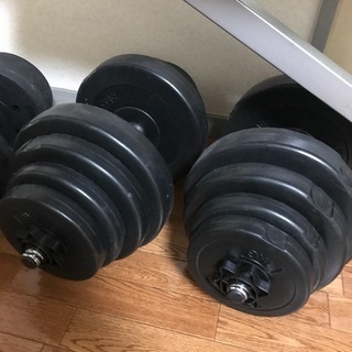 トレーニングセット　腹筋マシン　ダンベルの画像