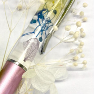 ハーバリウムの画像