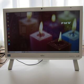 美品！第3世代i5搭載21.5型FHD液晶搭載一体型PC　富士通　ESPRIMO FH54/JDを売ります。
