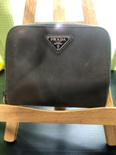 ＰRADA(プラダ)財布