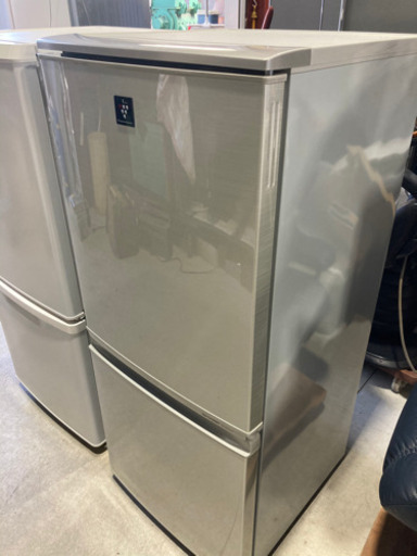 SHARP 137L 2ドア冷凍冷蔵庫 SJ-PD14X-N 2012年製