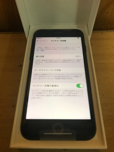 新品未使用iPhoneSE第二世代