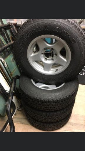 人気のブラッドレー！　4本セット　美品　ランクルに！