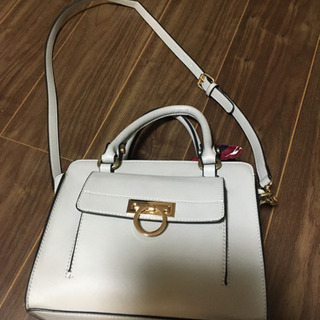 【値下げ】上品！かっちりバッグの画像