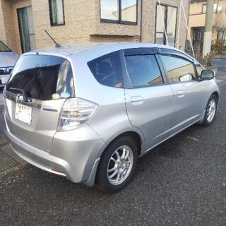 車検4年1月 フィットハイブリッド  スマートキー HIDの画像