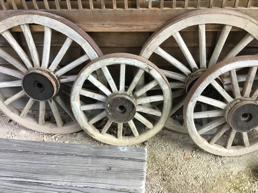 昭和　レトロ　大八車の車輪