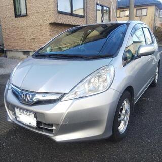 車検4年1月 フィットハイブリッド  スマートキー HIDの画像