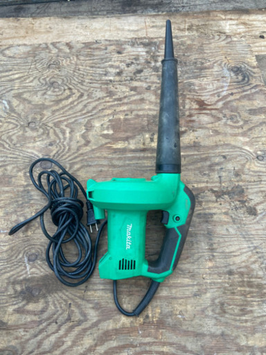 ブロワ makita MUB400