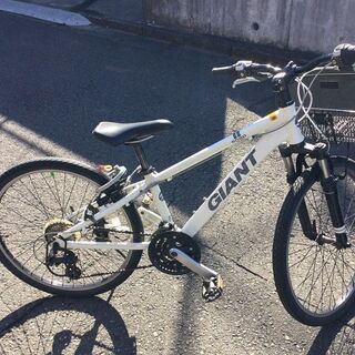 美品 GIANT snap 24×1.75 3×7段 小学生