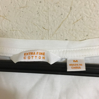 ユニクロ○エクストラファインコットンTシャツの画像