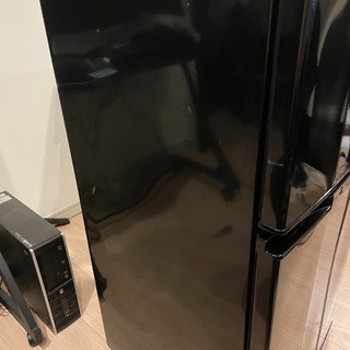 ハイアール　冷蔵庫　黒　ブラック　一人暮らしの画像