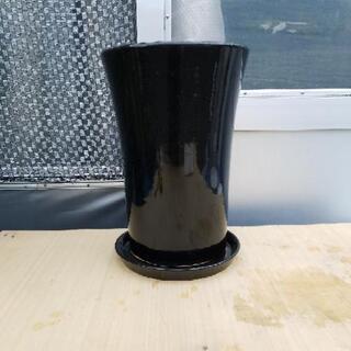 「取り引き中」陶器鉢 植木鉢 ラウンドブラック C1