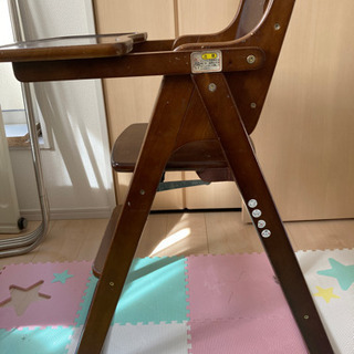 木のベビーチェアお譲りしますの画像