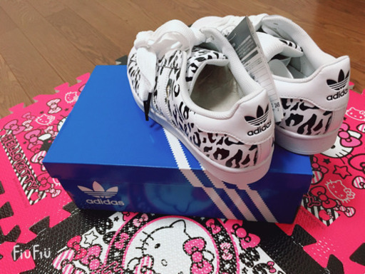 adidas靴
