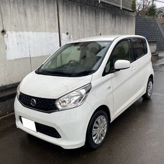 人気のデイズ！エマージェンシーブレーキ、VDC、踏み間違い防止ア...