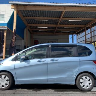 ☆ホンダ フリード ライトブルー☆車検R5.1の画像