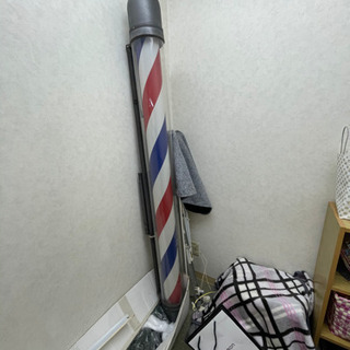 サインポール差し上げます　理容室　barber