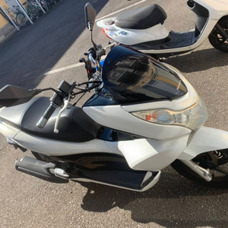 ♪PCX125 JF28 自賠責 2021年 4月まで 走行距離   22872km イモビアラーム付の画像