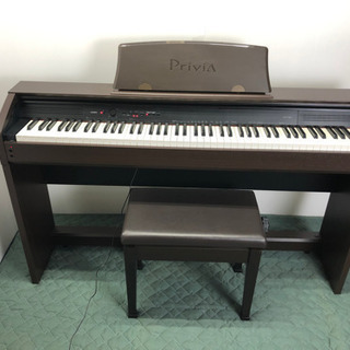 電子ピアノ　カシオ　PX７５０　２０１４年製の画像