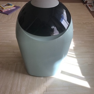 【無料】オムツゴミ箱