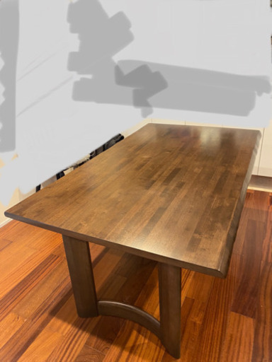 カリモク　ダイニングテーブル　4人がけ