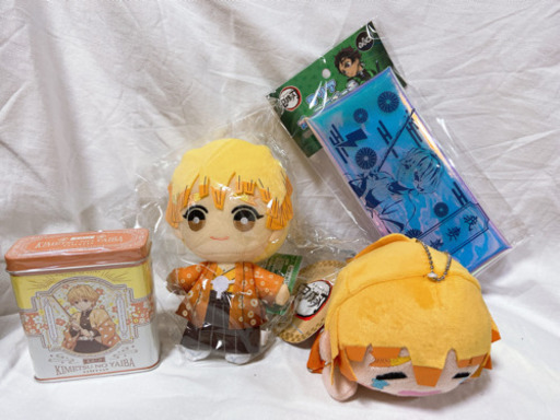 新品未使用　大人気　鬼滅の刃　善逸　セット