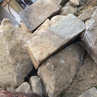 自然石　景石　岩　庭石　引き取り限定の画像