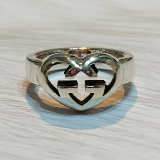 ［GUCCI］ダブルGハートマークリング