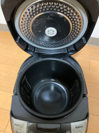 HITACHI 炊飯器