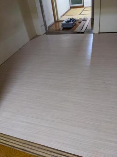 引き取り先決まってます。ウッドカーペット6畳①