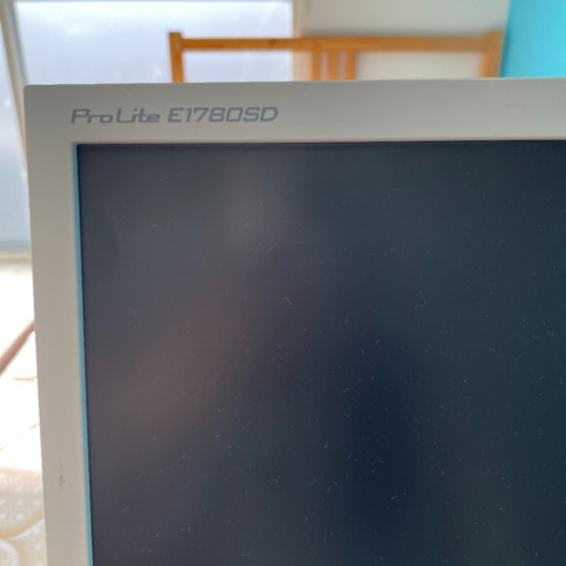 在宅に適応　モニター　美品　iiyama 17型液晶ディスプレイ