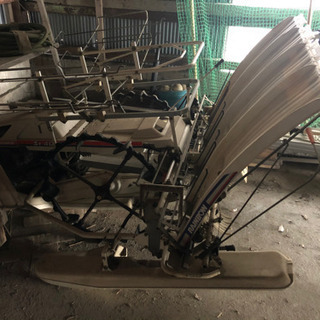田植え機　歩行型