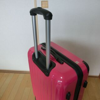 【無料】スーツケース差し上げます（ピンク）★引き取り限定★の画像