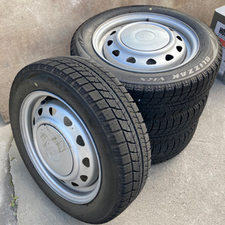 NBOX タイヤ　4本セット　スタッドレスの画像