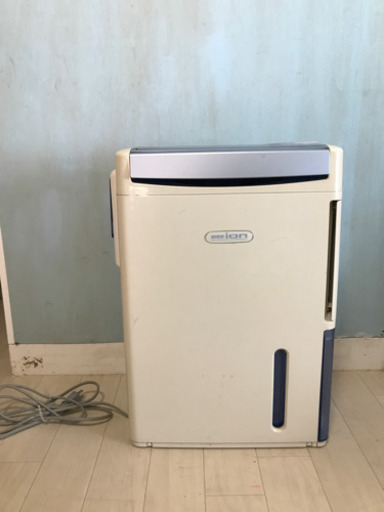 TOSHIBA 除湿機