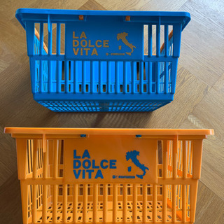 【譲り先決定】プラスチック　買い物　カゴ　2個セット