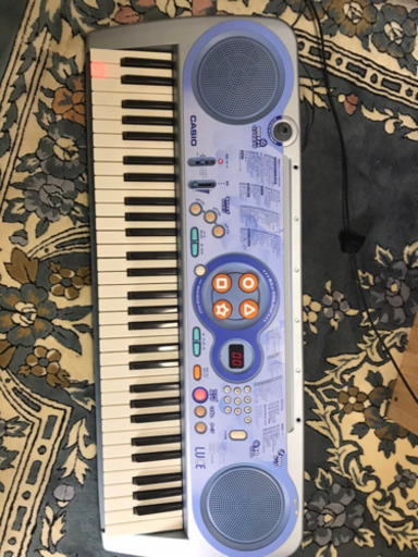 カシオ　電子ピアノ