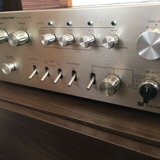 4チャンネルアンプ　ビクター MCA-V5 アンプ ジャンクの画像