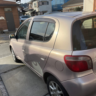 TOYOTA ヴィッツ　H13年　車検一年以上の画像