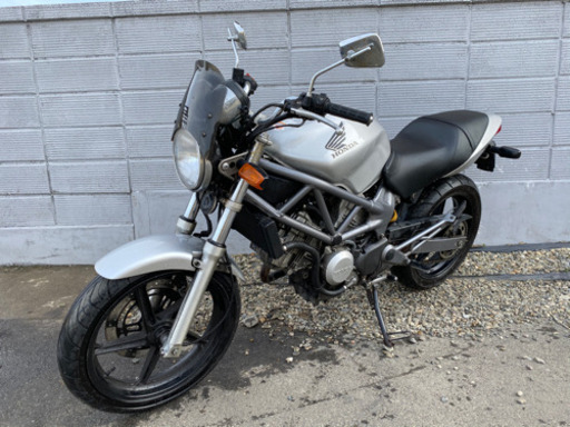 ☆VTR250☆バッテリー・シート・前後ブレーキなど新品交換^_^色々整備で快調です！！250ccスポーツバイク☆