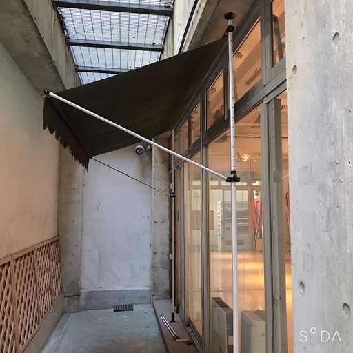 つっぱりオーニングテント　グリーン ※引き取りに来て搬出行ってくださる方