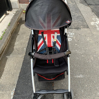 アップリカ　B型ベビーカー　マジカルエアープラス
