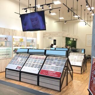 【イオン若松店内】オンデーズメガネショップスタッフ急募！
